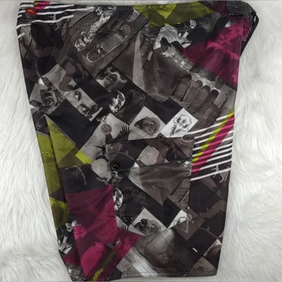 Tony Hawk Multicolor Graphic Cargo Board Shorts 34 EUC - Picture 3 of 5